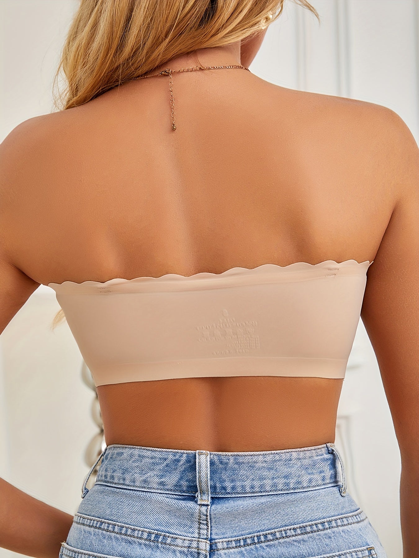 Seamless Strapless Bra with Front Closure, Comfy & Sexy Design