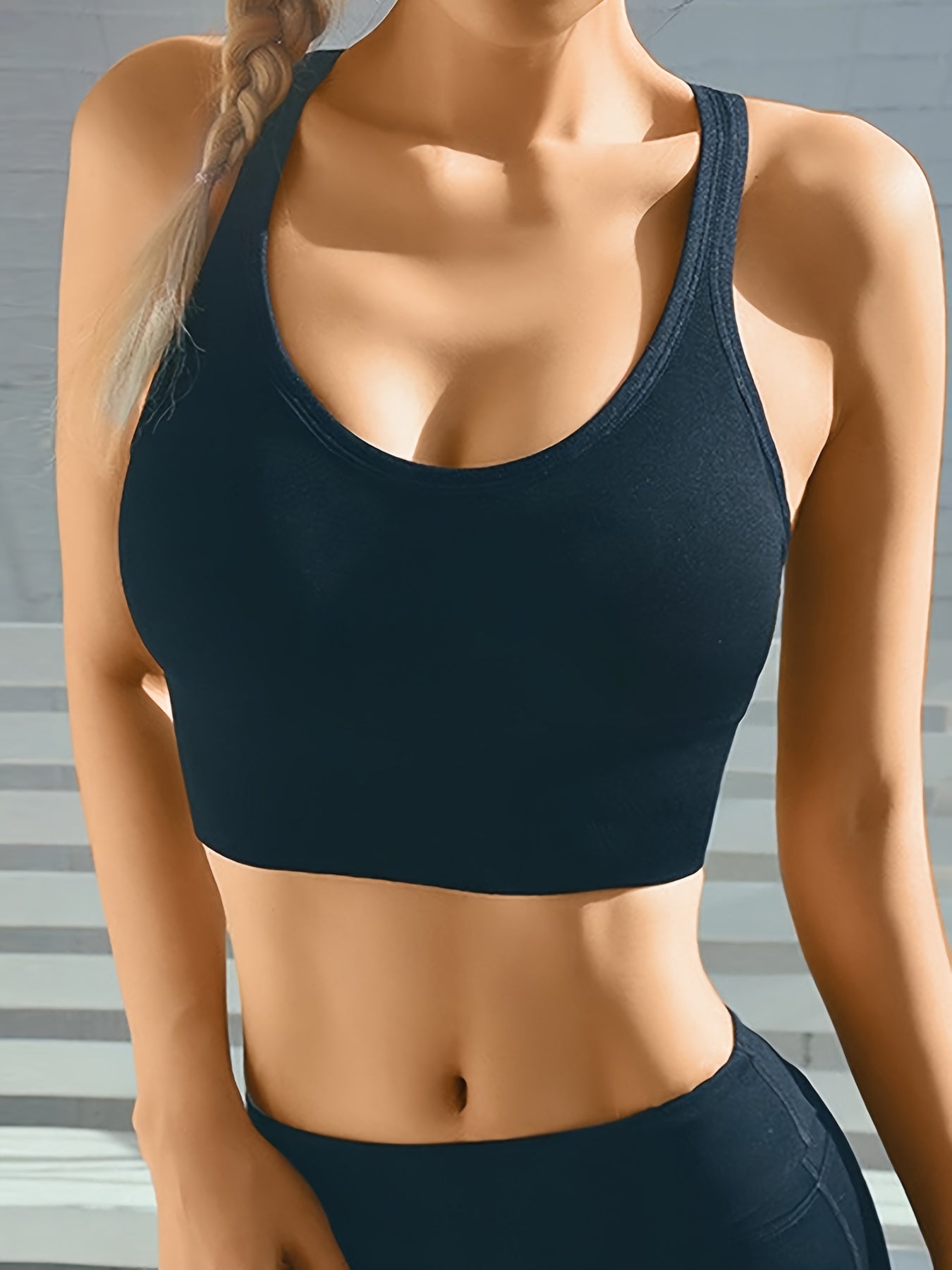 Wireless Sports Bra, Comfortable & Shockproof Push-Up Design