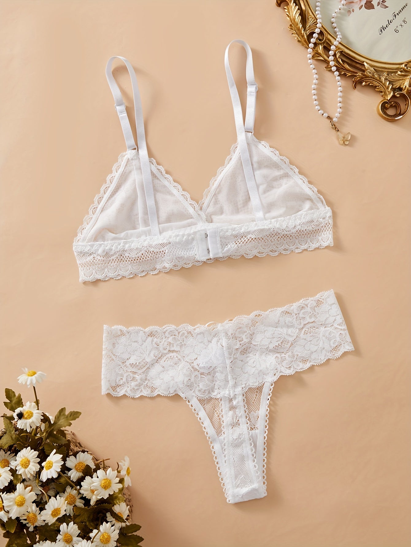 Elegant Lace Lingerie Set - Wireless Bra & Non-Transparent Panties